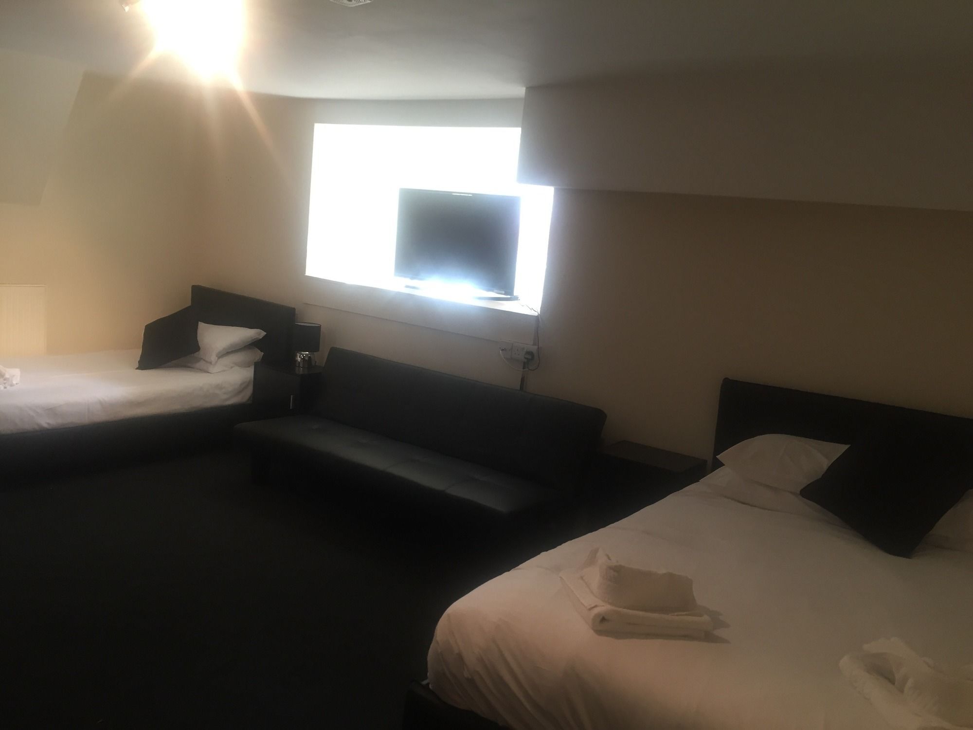 לונדון Stratford Hotel מראה חיצוני תמונה